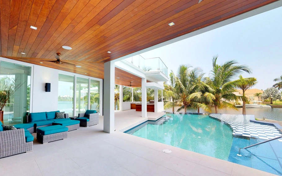 Grand Harbour Estate