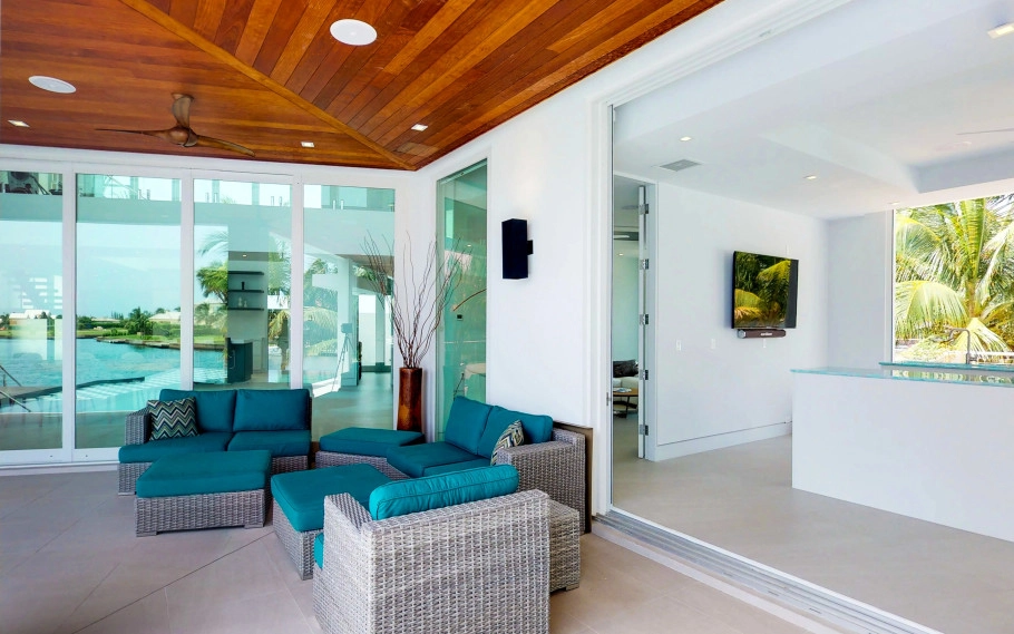 Grand Harbour Estate