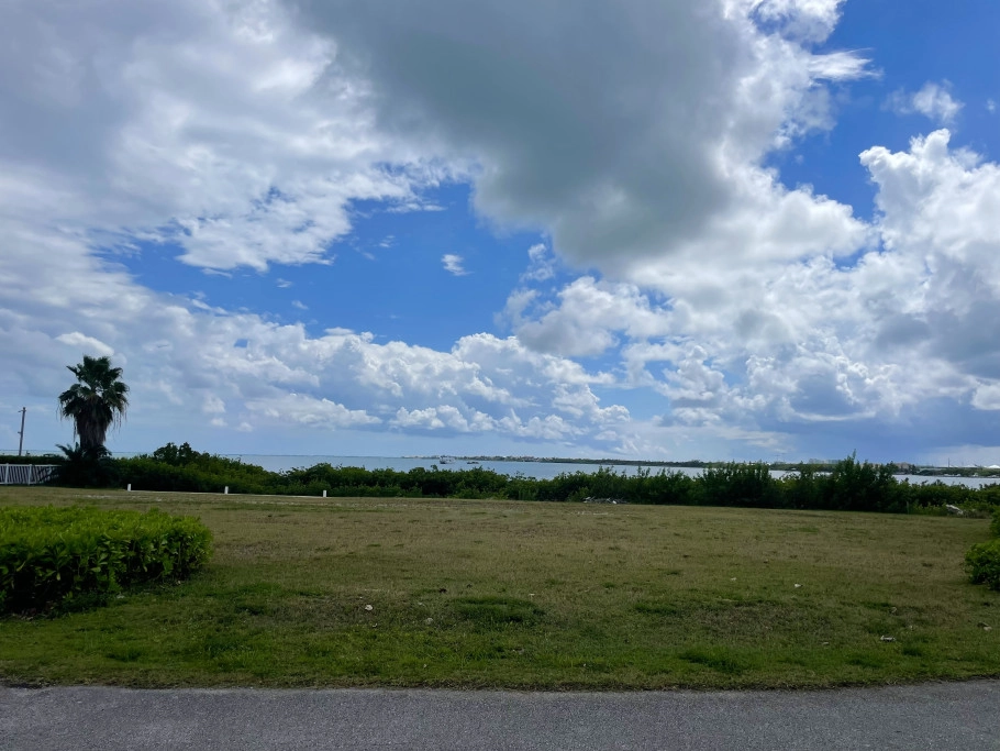 The Shores Canal Front