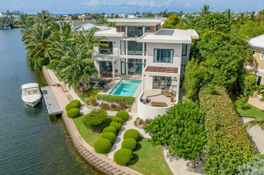 Grand Harbour Modern Home