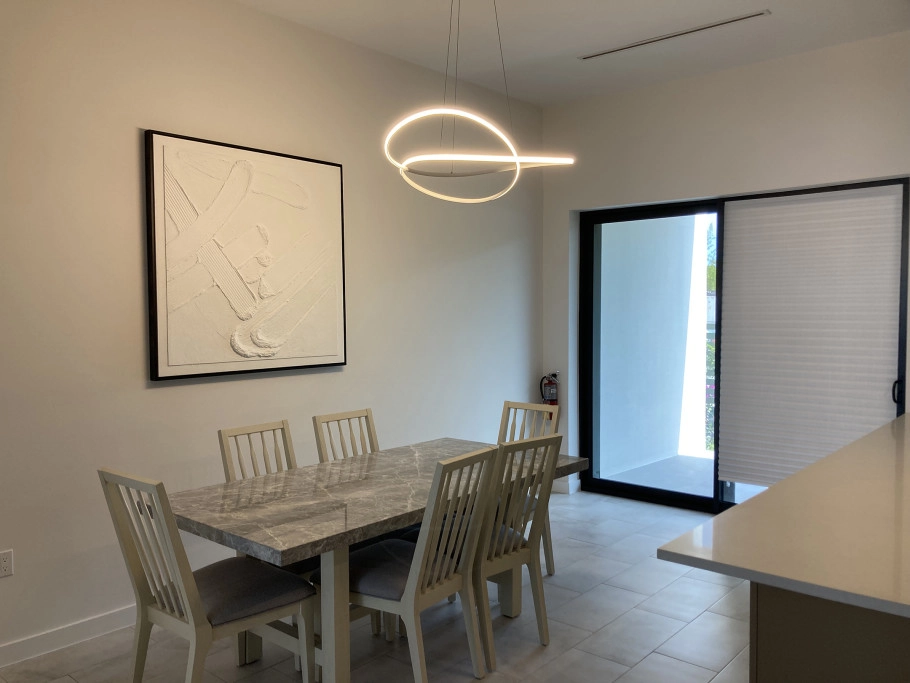 Bahia - Upgraded & Furnished