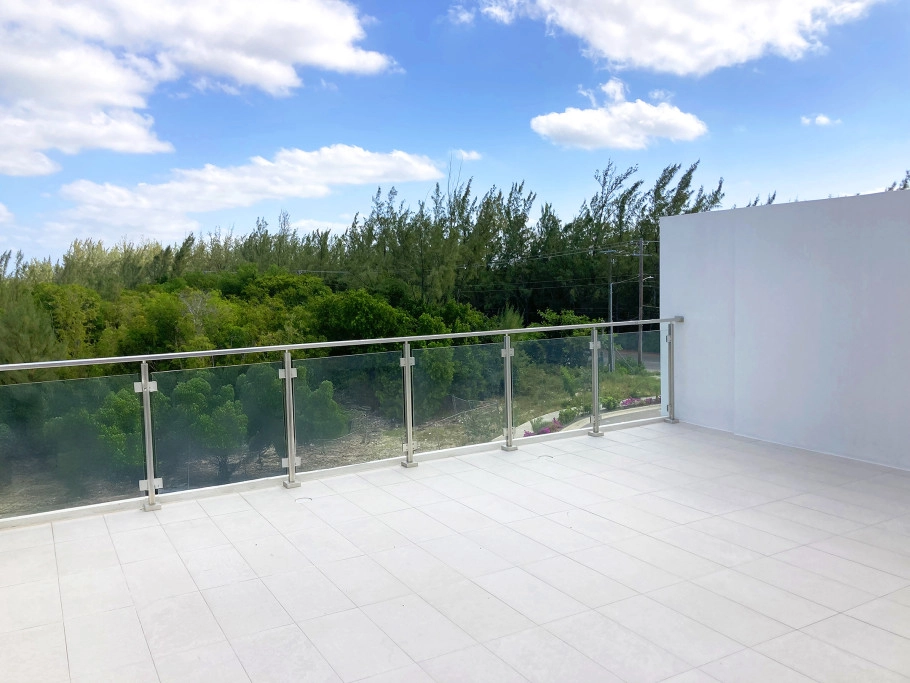 Bahia - Upgraded & Furnished