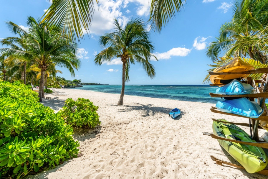 Coral Bay Village