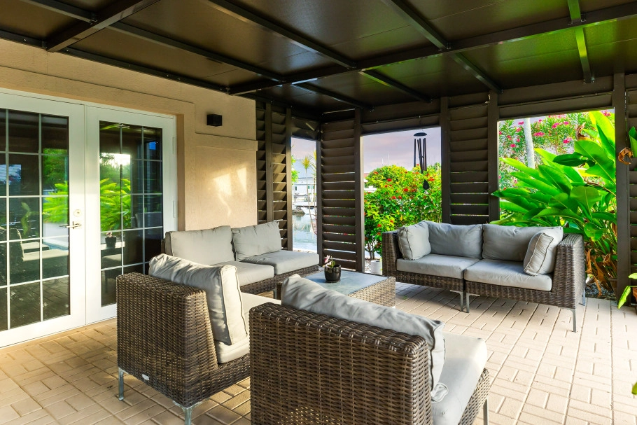 Fully Remodeled 3br Family Home In North Sound Estates