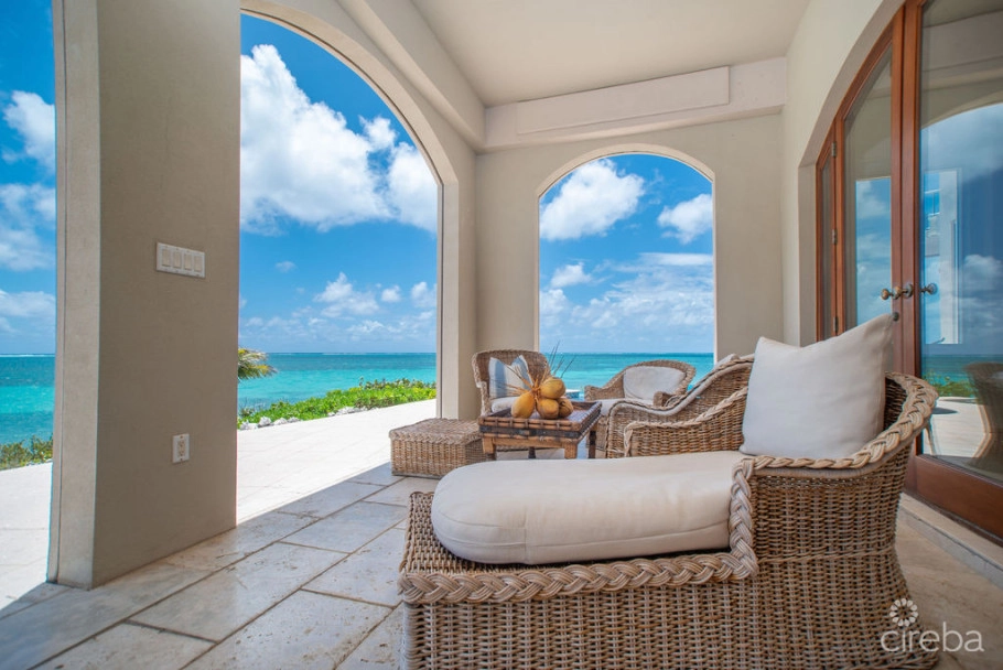 The Sand Bluff Estate | Gun Bay, East End