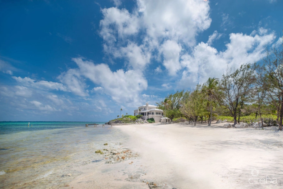 The Sand Bluff Estate | Gun Bay, East End