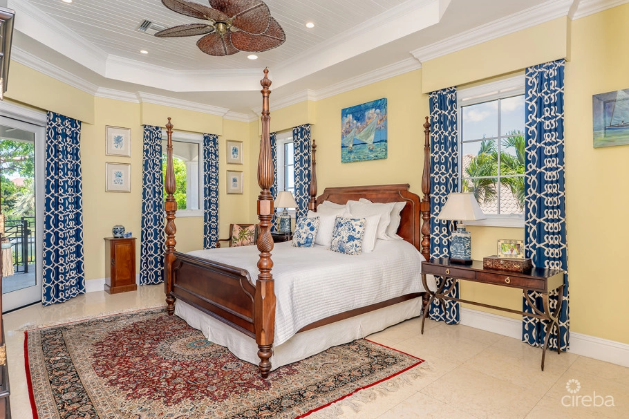 The Dock House | A Vista Del Mar & Yacht Club Signature Residence