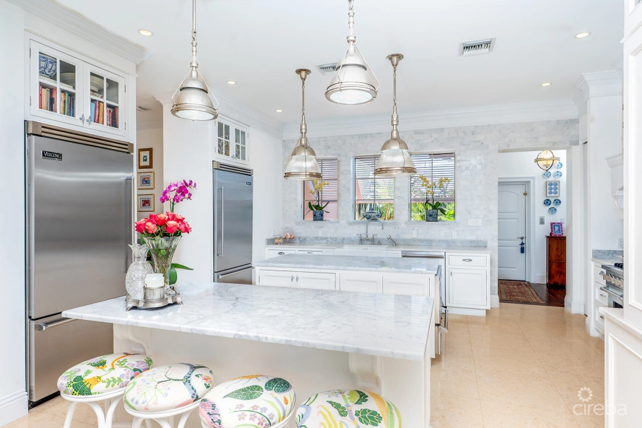 The Dock House | A Vista Del Mar & Yacht Club Signature Residence
