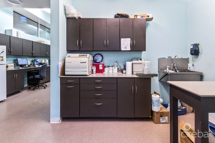 Island Veterinary Services Vet Clinic And Property