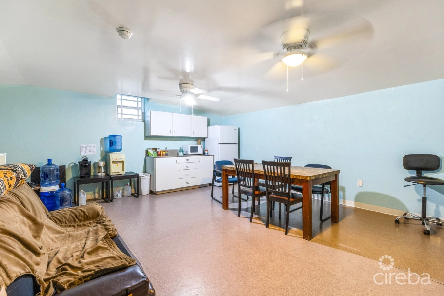 Island Veterinary Services Vet Clinic And Property