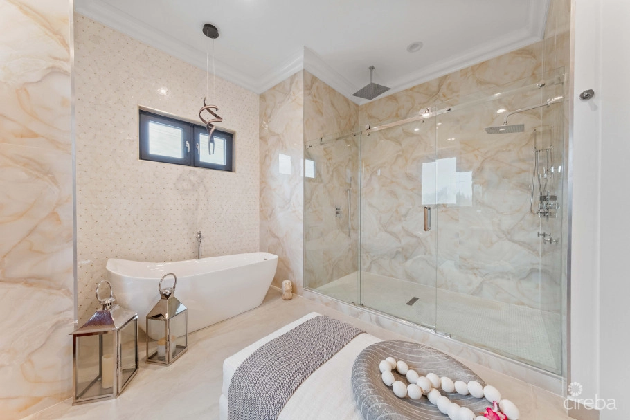 Timeless Paradise