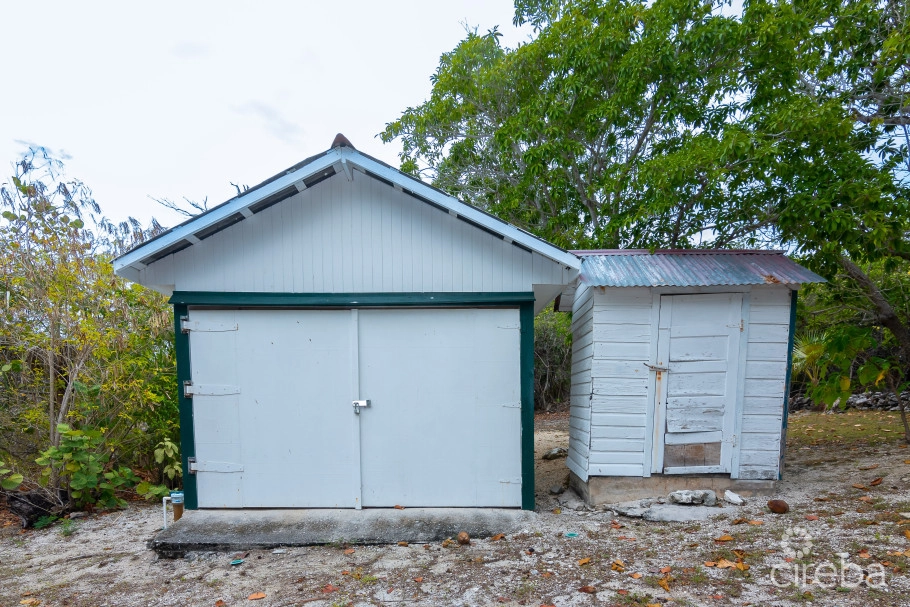 Historic Home - 3 Acres Ocean Front