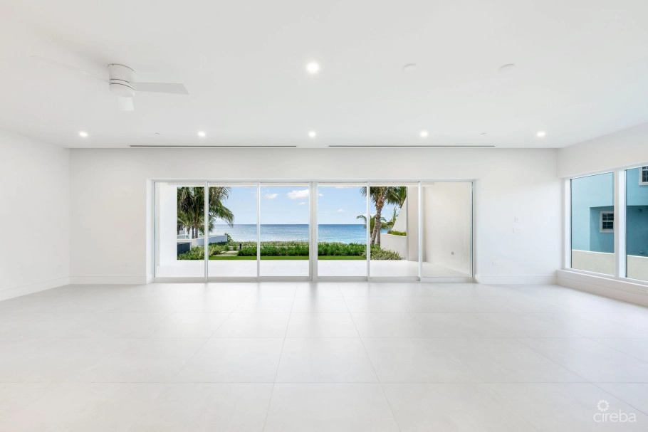 Aqua 1 - Luxury Condo On Seven Mile Beach