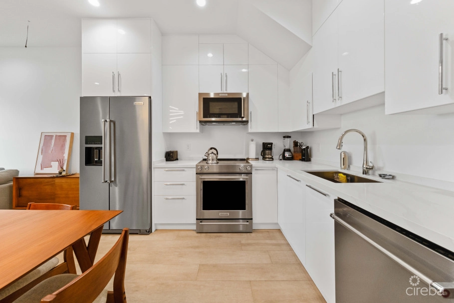 Allure 2, Waterfront Condo