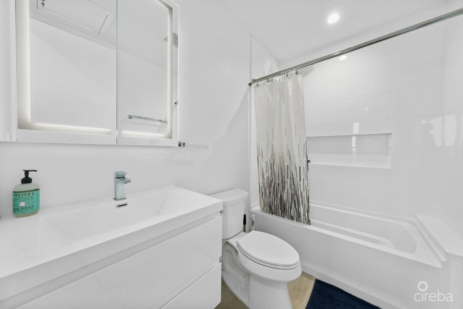 Allure 2, Waterfront Condo