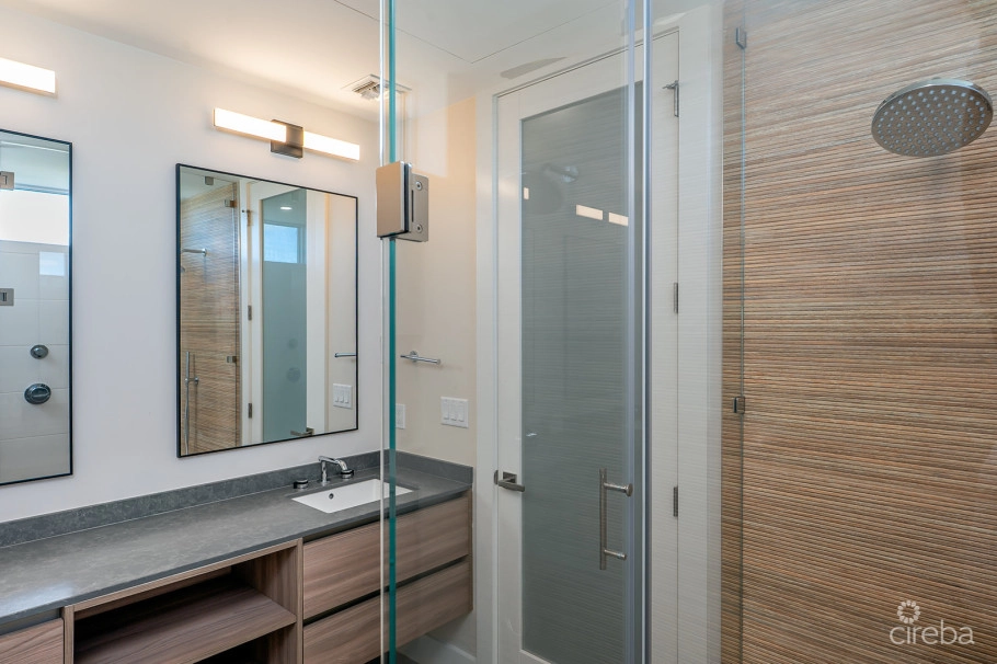 Point West Penthouse #20 - One Bed Garden View