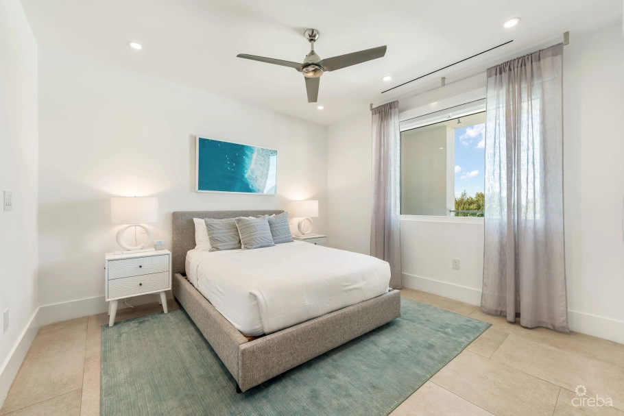 Rum Point Resort 403, Oceanfront Condo