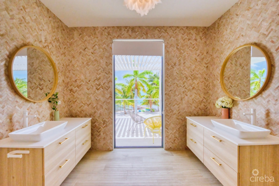 Kai Rose, Cayman Kai Estate