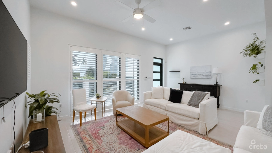 Vela 61, South Sound Townhome