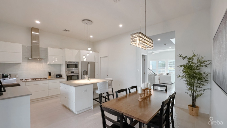 Vela 61, South Sound Townhome