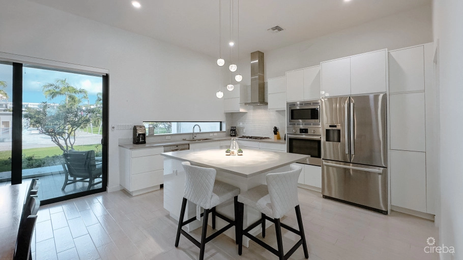 Vela 61, South Sound Townhome