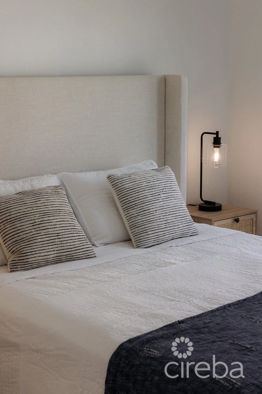 The Meadows - Naesberry + Loft Residence - 1 Bedroom With Loft