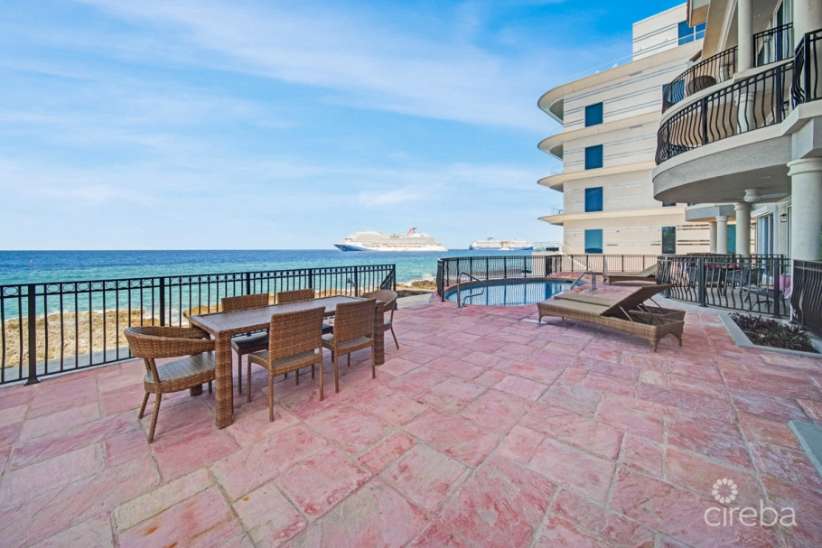 Kisha 105 | 2bdrm Waterfront Walkout  -coastal Chic Corner Unit