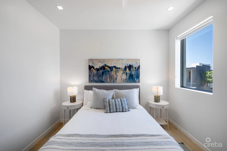 One Canal Point 535 With Dock