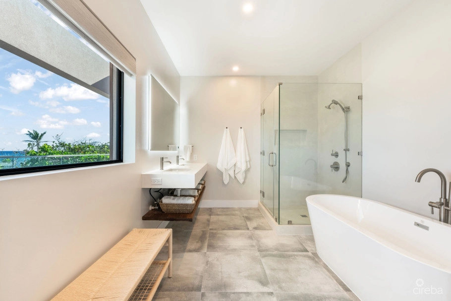 Halcyon Point - Experience  Luxury Firsthand
