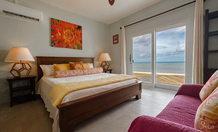 Little Cayman Beachfront Home With 2 Lots And Pool