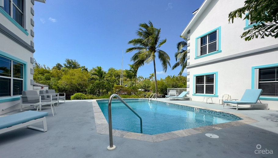 Coastal Escape Waterfront Townhouse