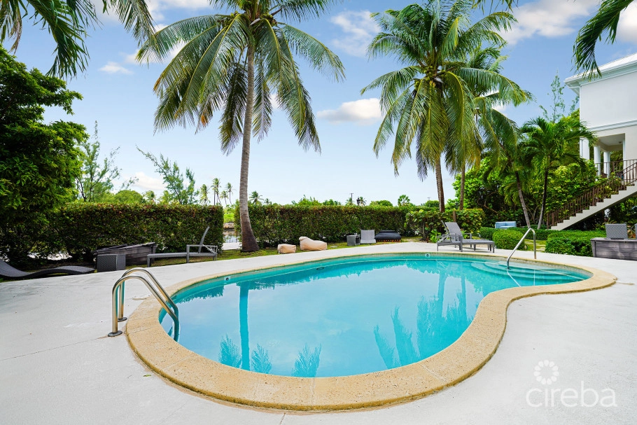 Reduced! Turnberry  East #3 , Crystal Harbour
