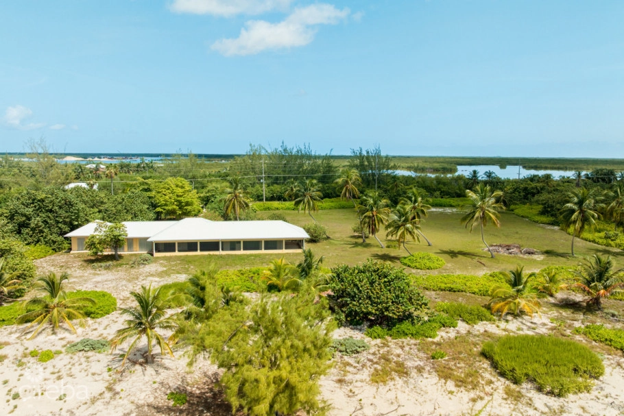Prime Beachfront Land