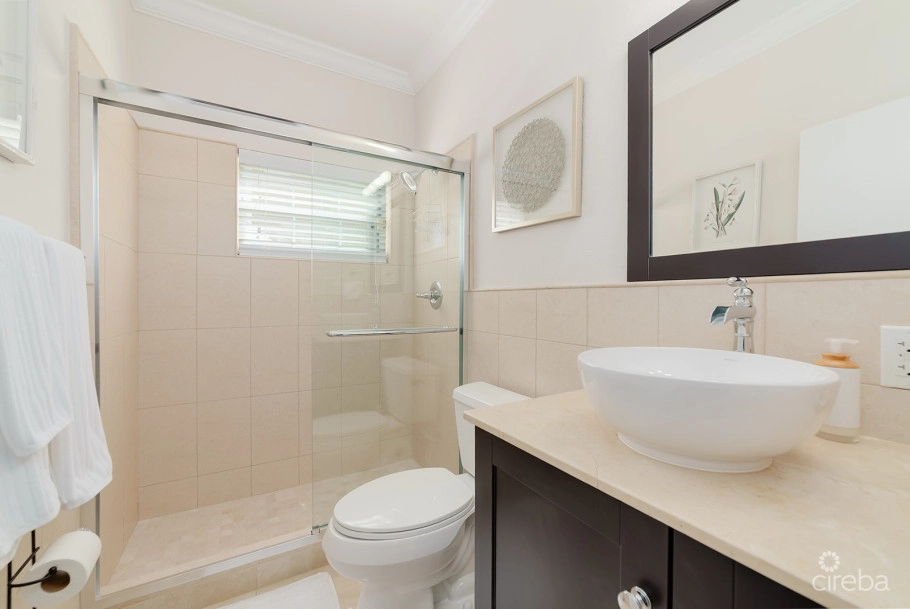 Conch Point Gardens