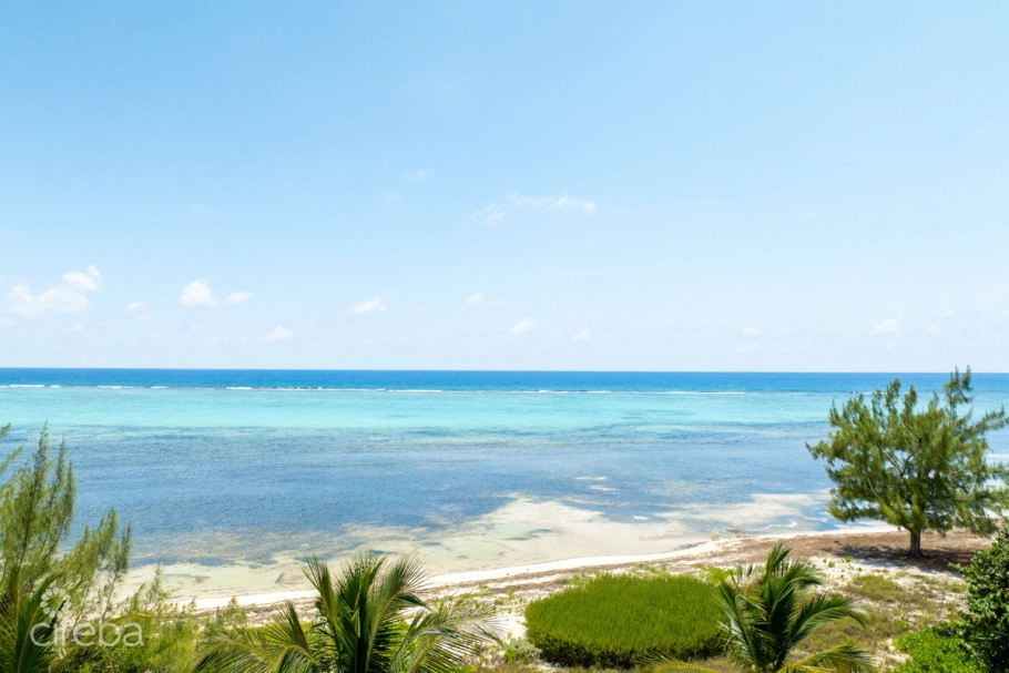 Prime Beachfront Land