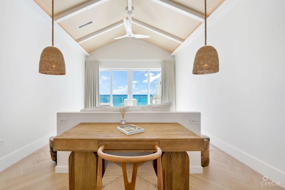 4 Bed Penthouse Seven Mile Beach Mandalay