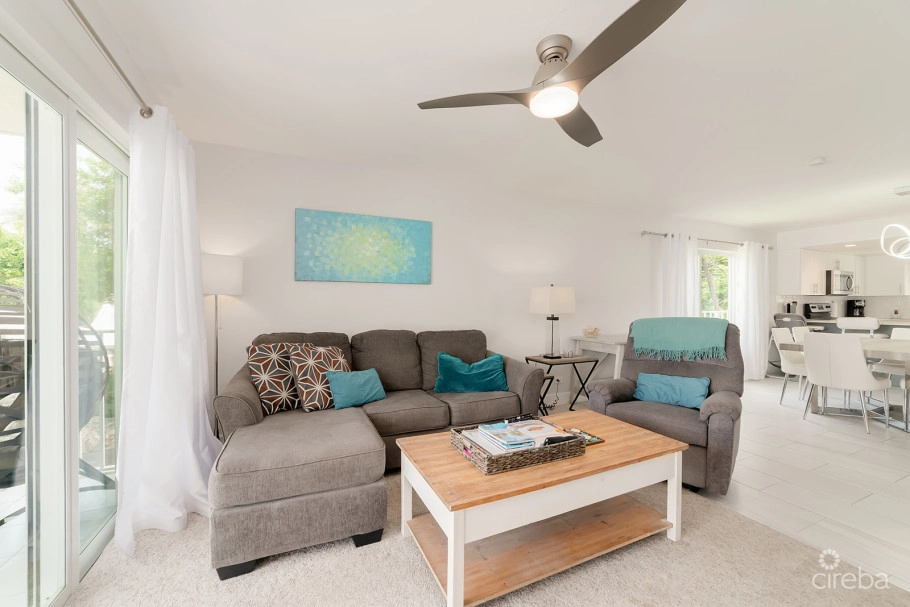 Sunset Cove Renovated 2 Bedroom