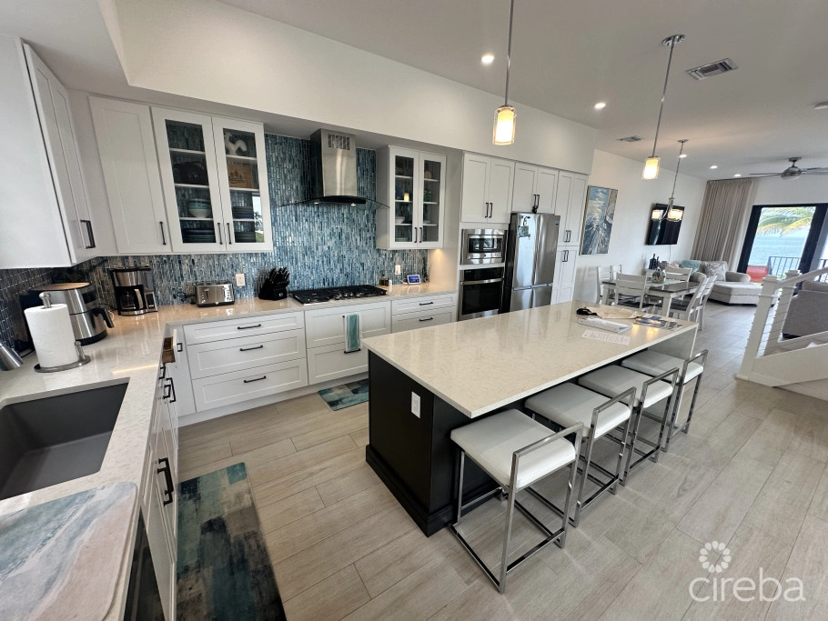 Seahaven Oceanfront 3 Bed