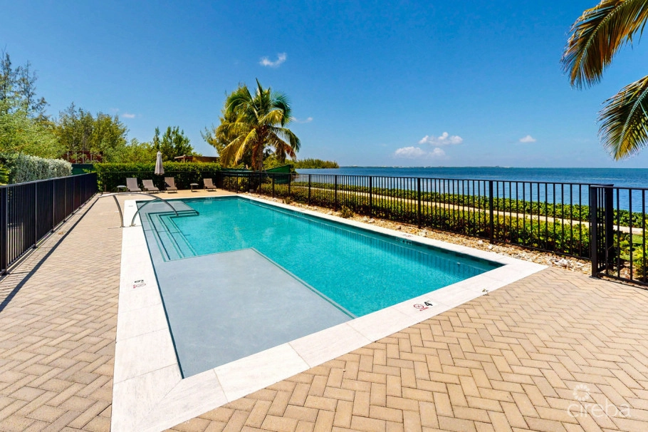 Seahaven Oceanfront 3 Bed