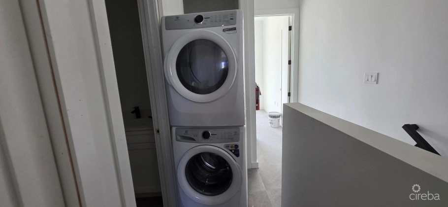 25k Cash Back New South Sound 2bed 2.5 Bath - Prive