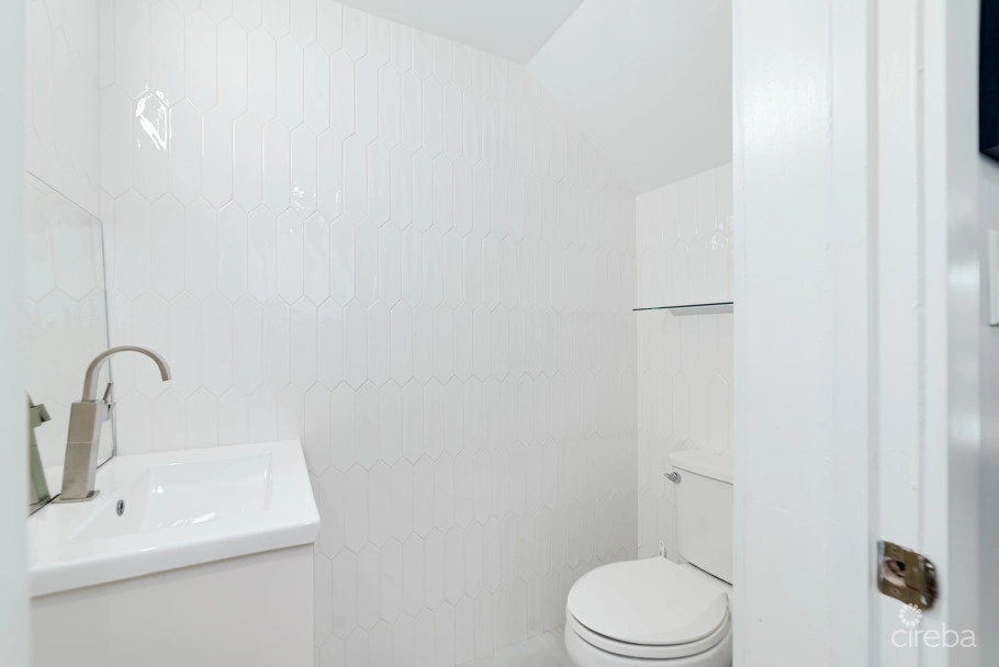 Ocean Club 2bed/2.5bath Condo