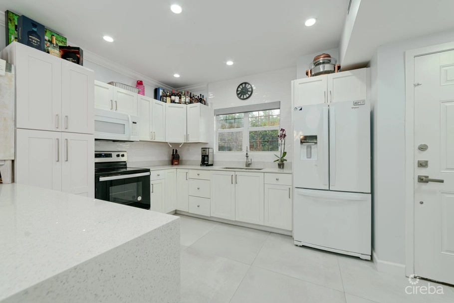 Ocean Club 2bed/2.5bath Condo
