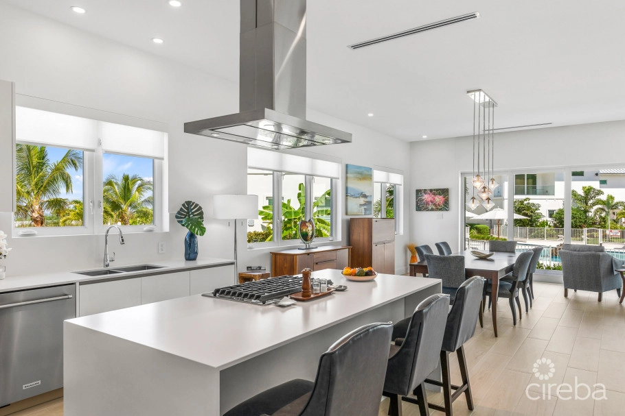 Oceans 9  Villa 7  West Bay Luxury Beachview Detached Home