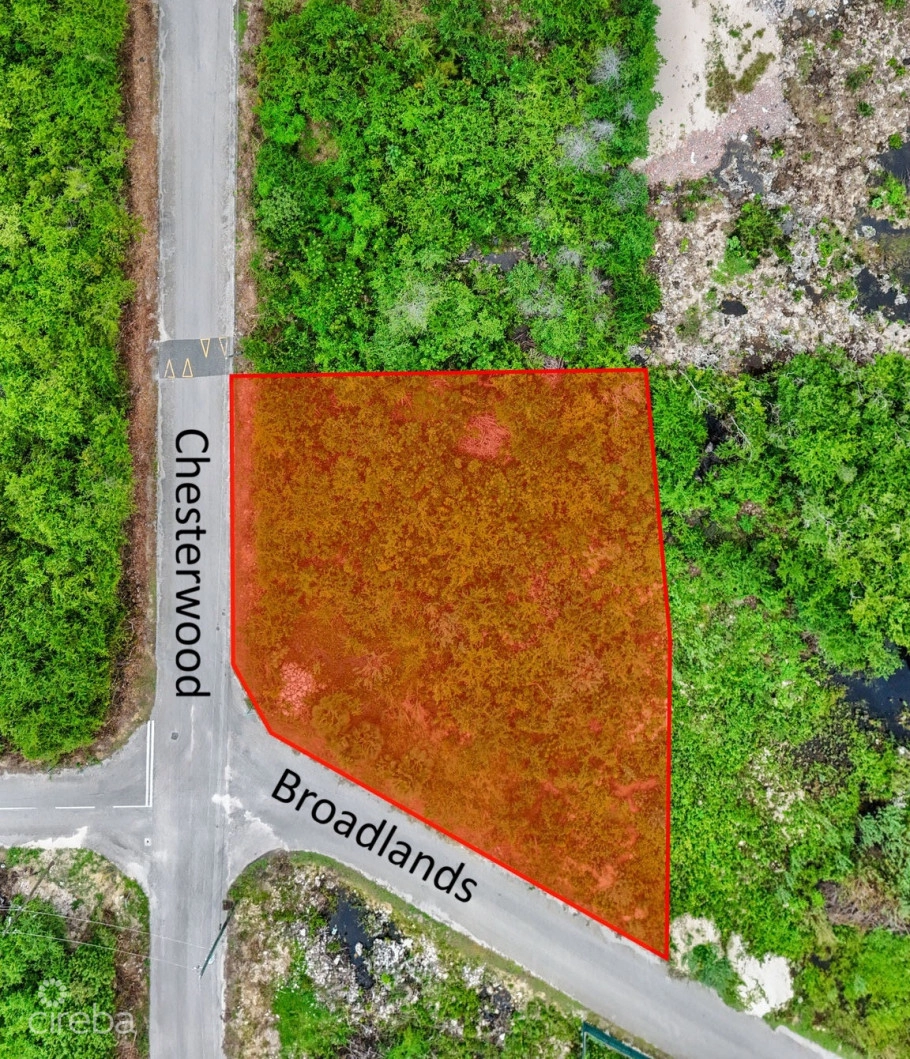 Large Corner Lot .366 Acre In Lookout Gardens