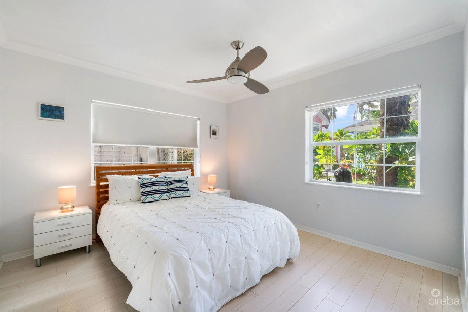 Mahogany Point Villas 3, Beach Front Townhome