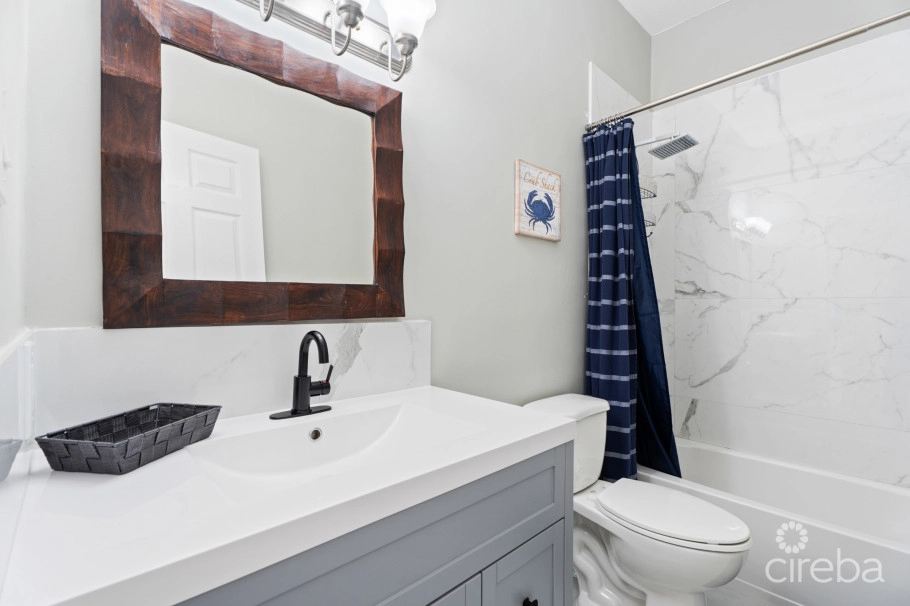 Spacious 3 Bedroom Apartment In South Sound!