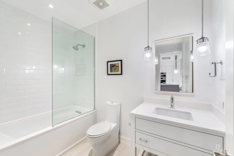 Olea 414 - Private Garden 2-bed Residence