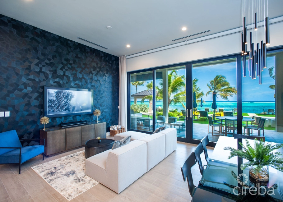 Black Urchin: Private Beachfront Estate