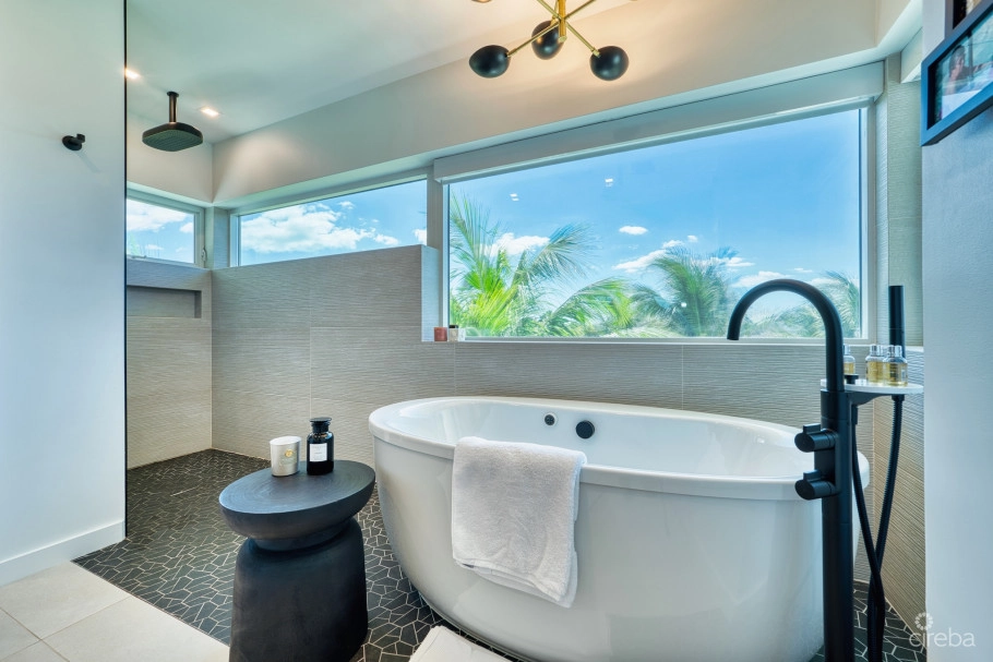 Oceana Penthouse: Redefining Oceanfront Luxury