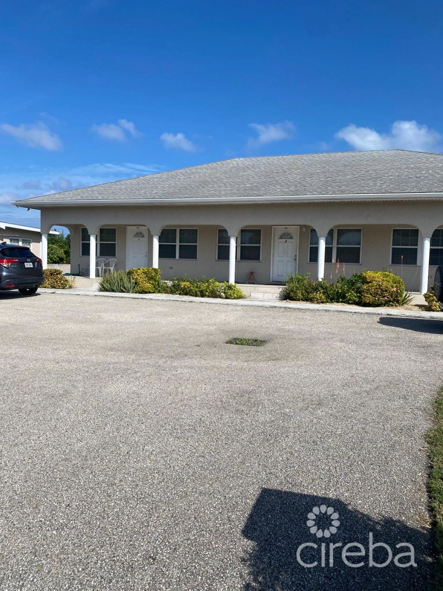 Money Making Triplex In West Bay